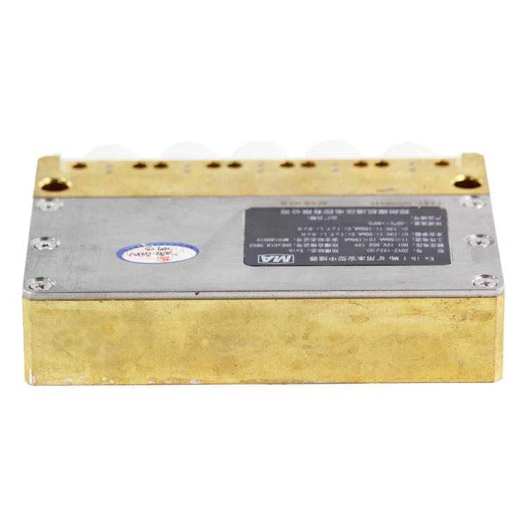 TH12(C)礦用本安型操作臺(tái)|鄭州煤機(jī)液壓電控有限公司